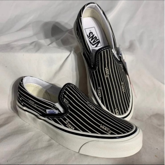 Vans Classic Slip On 9 Black White Anahm Factory Sripes Womans Shoes New - Picture 7 of 7